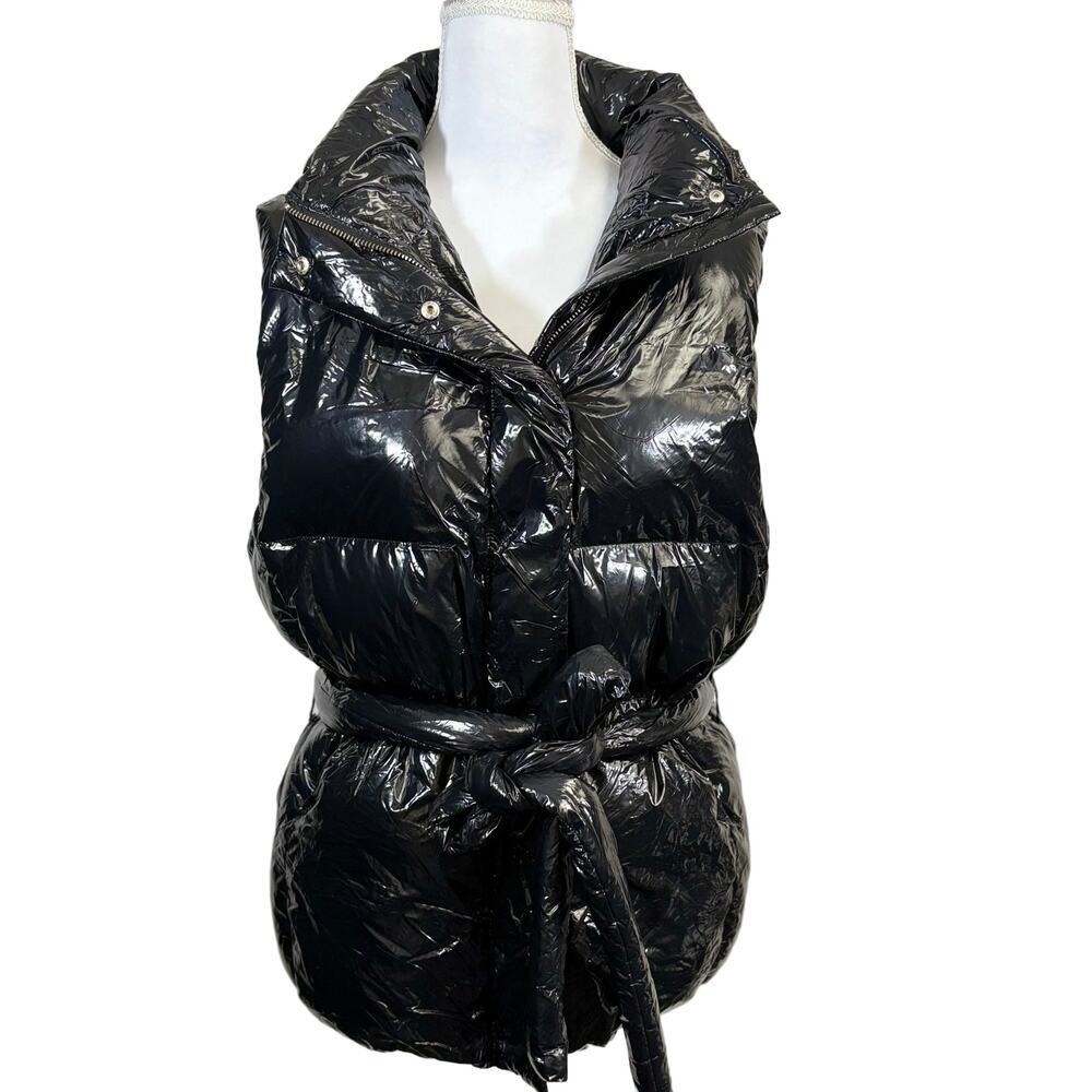 Years of Ours women's puffer vest, size small, NWT